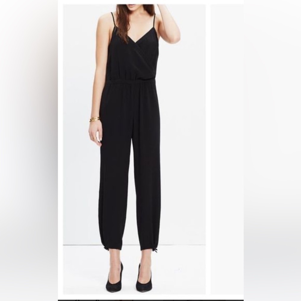 Madewell V-Neck black jumpsuit size small